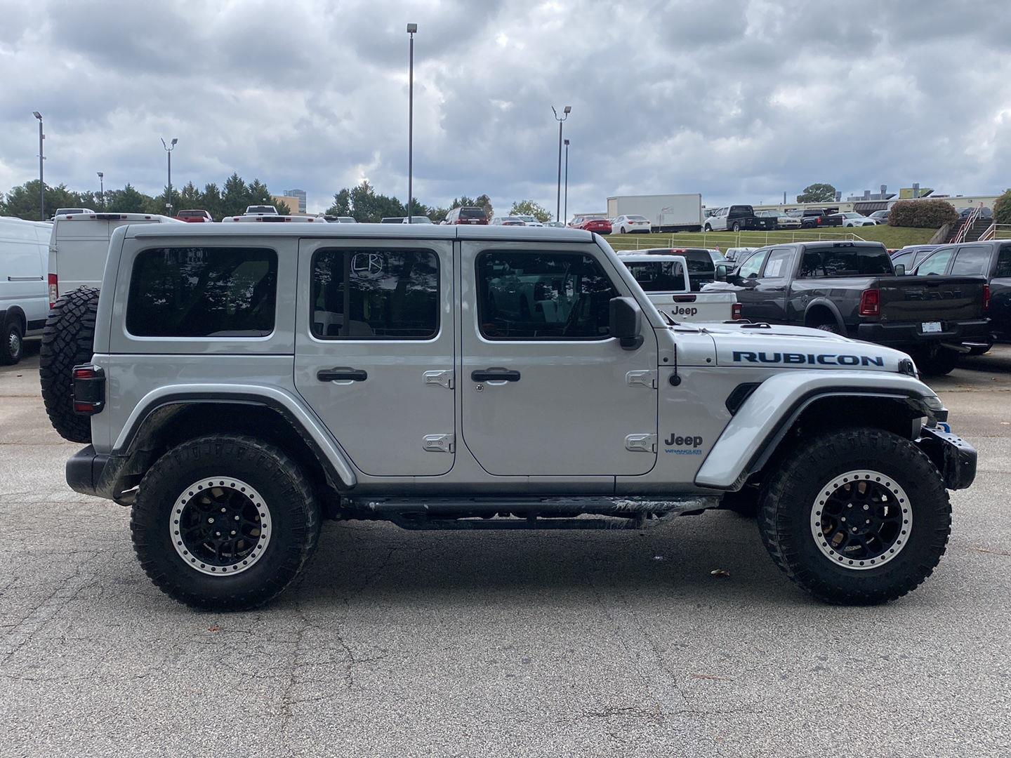 2022 Jeep Wrangler 4xe Unlimited Rubicon photo 4