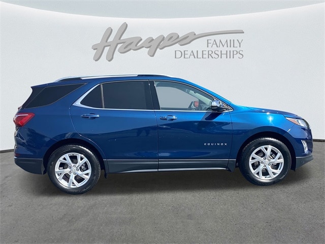 Used 2020 Chevrolet Equinox Premier with VIN 2GNAXNEV1L6126551 for sale in Lawrenceville, GA