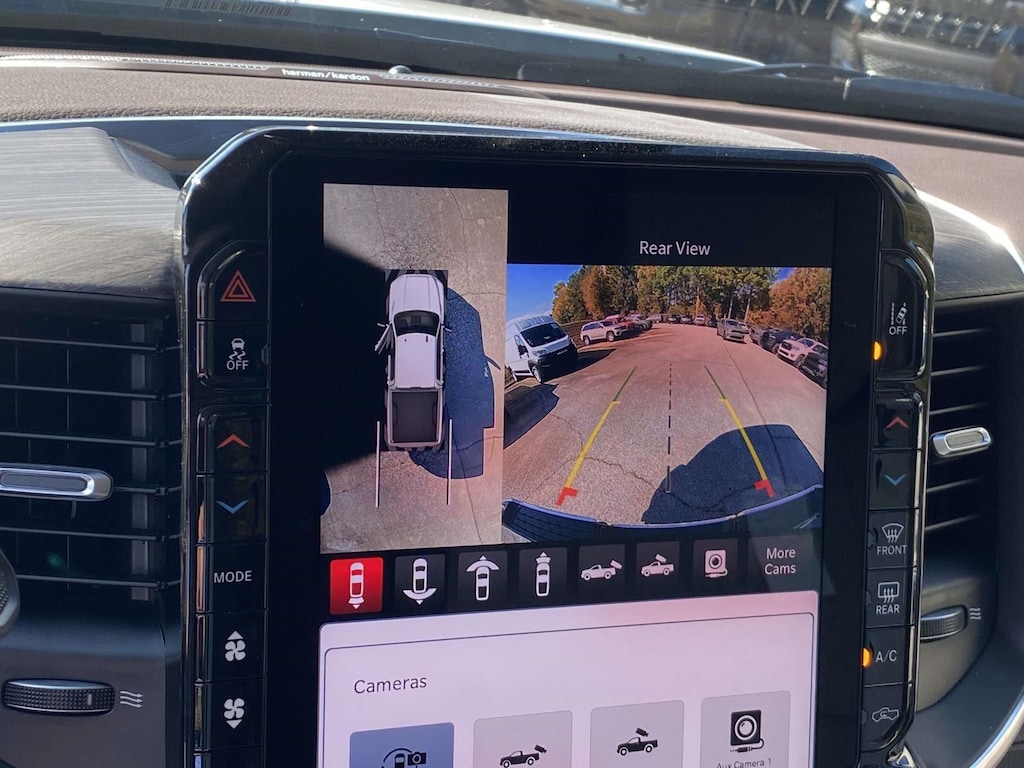 New 2026 Ram 2500 LARAMIE CREW CAB 4X4 6'4 BOX Pickup