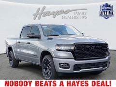 2025 Ram 1500 BIG HORN CREW CAB 4X2 5'7 BOX Pickup