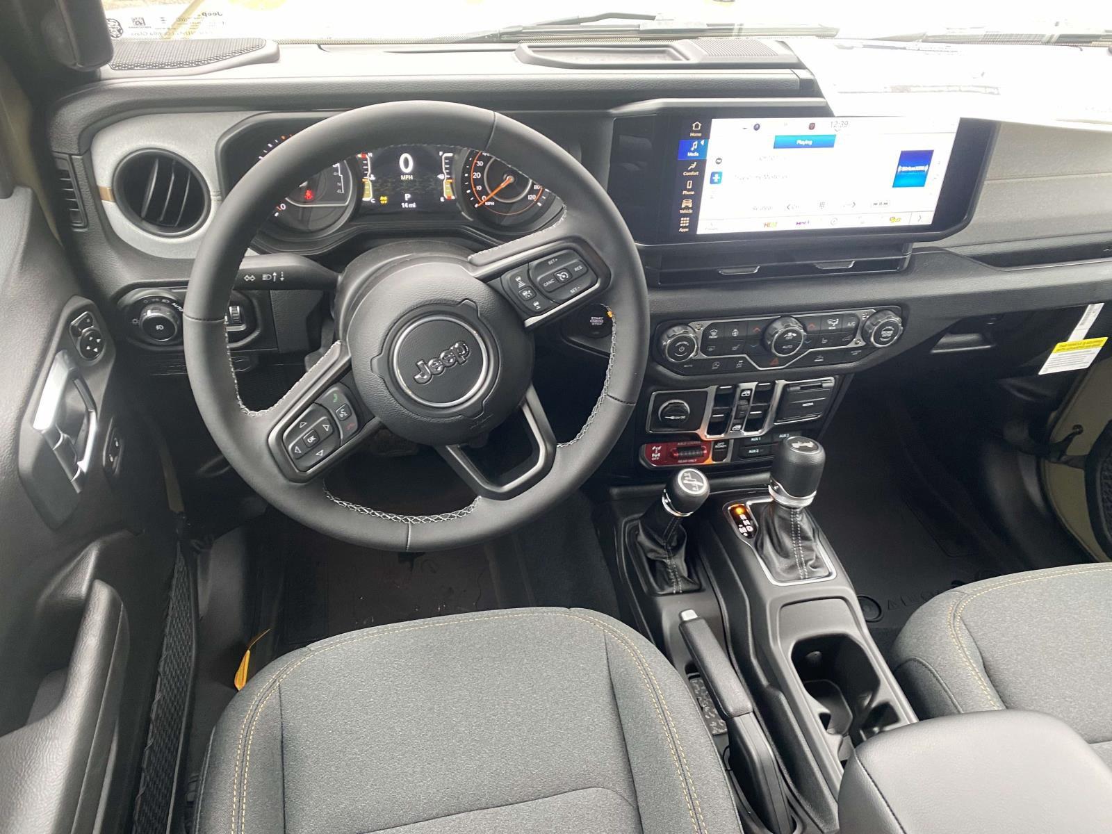 2026 Jeep Wrangler 4-Door Willys - Photo 11