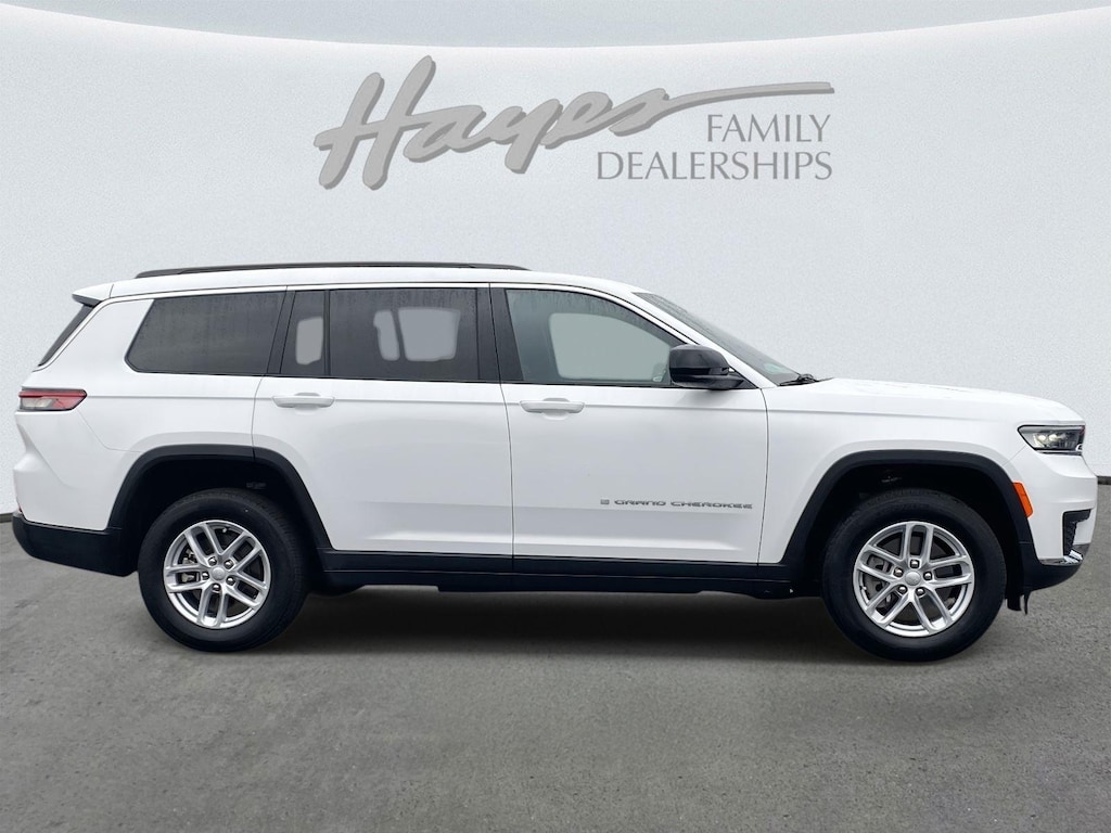 Used 2024 Jeep Grand Cherokee L Laredo X SUV