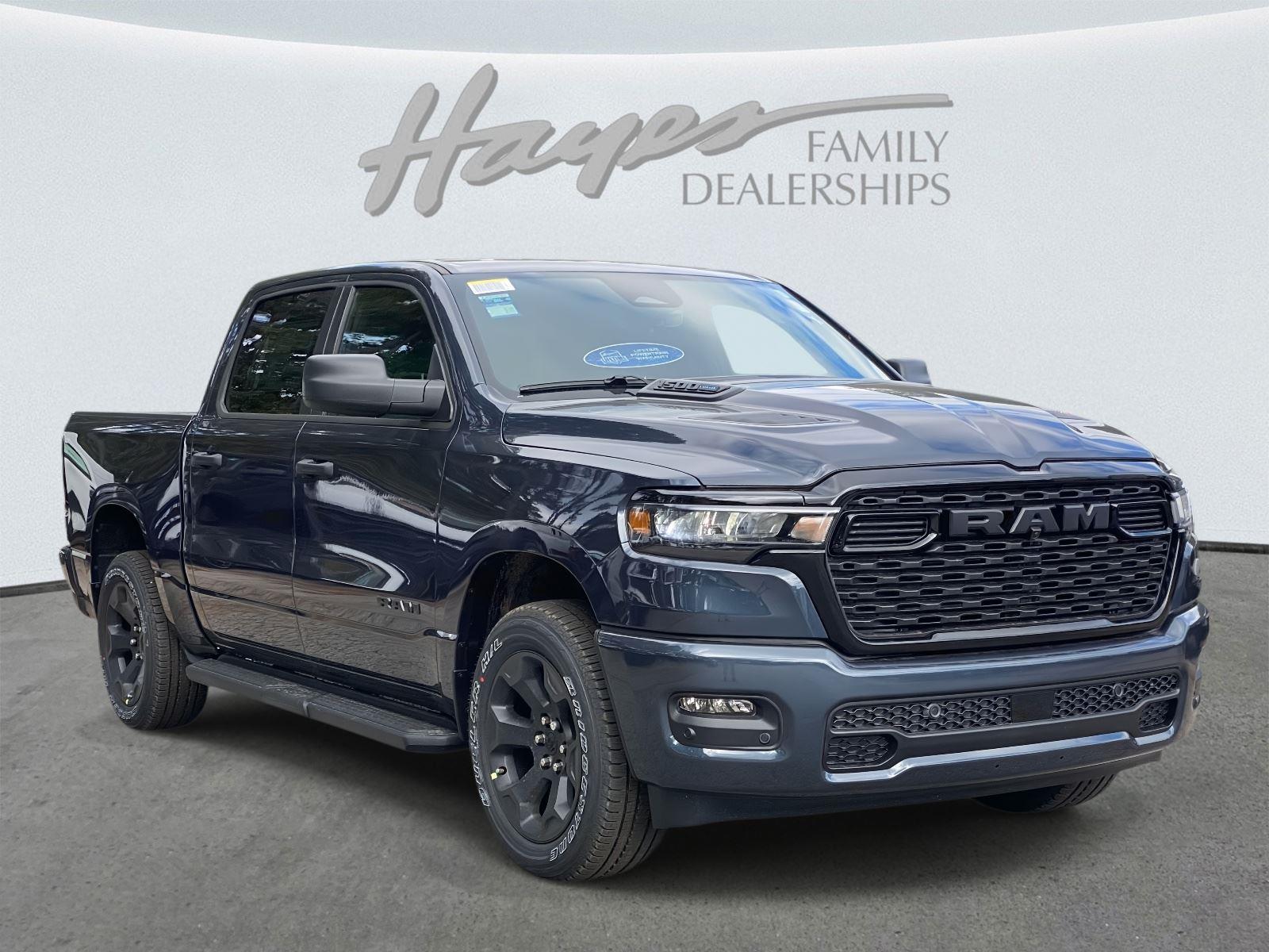 2025 Ram 1500 Tradesman photo 2