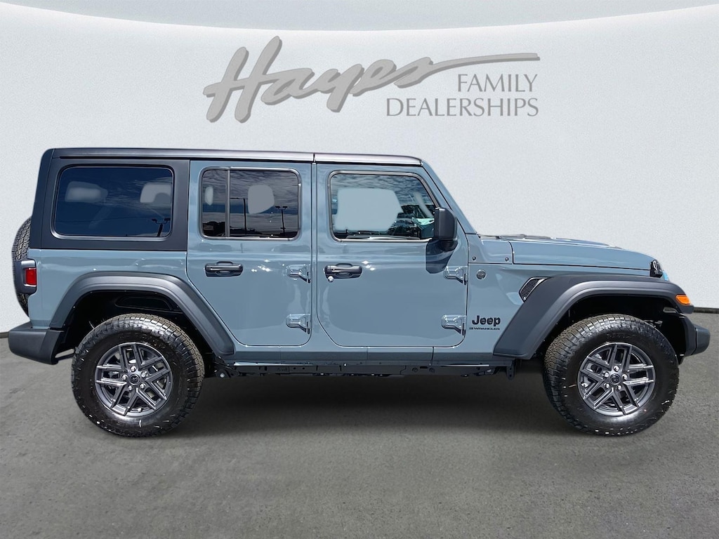 New 2025 Jeep Wrangler 4-DOOR SPORT S Sport Utility