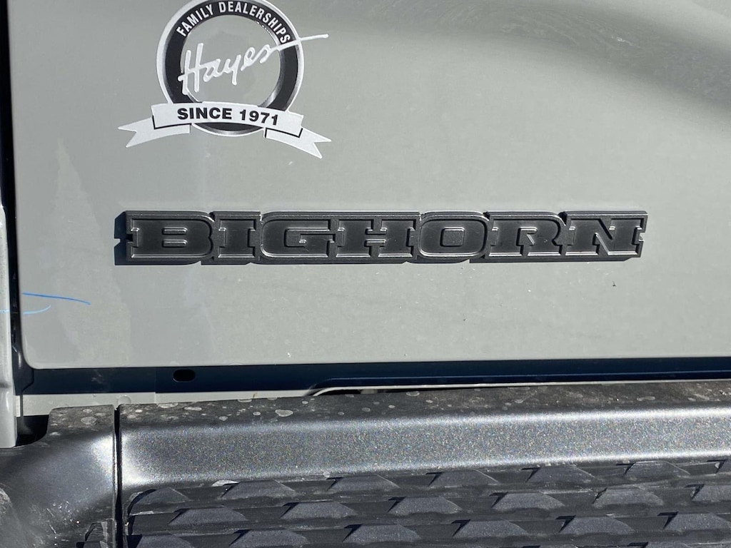 New 2026 Ram 2500 BIG HORN CREW CAB 4X4 6'4 BOX Pickup