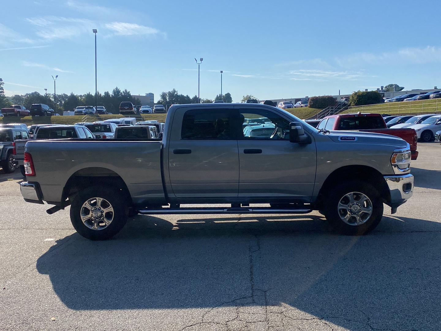 2024 Ram 2500 Big Horn photo 4
