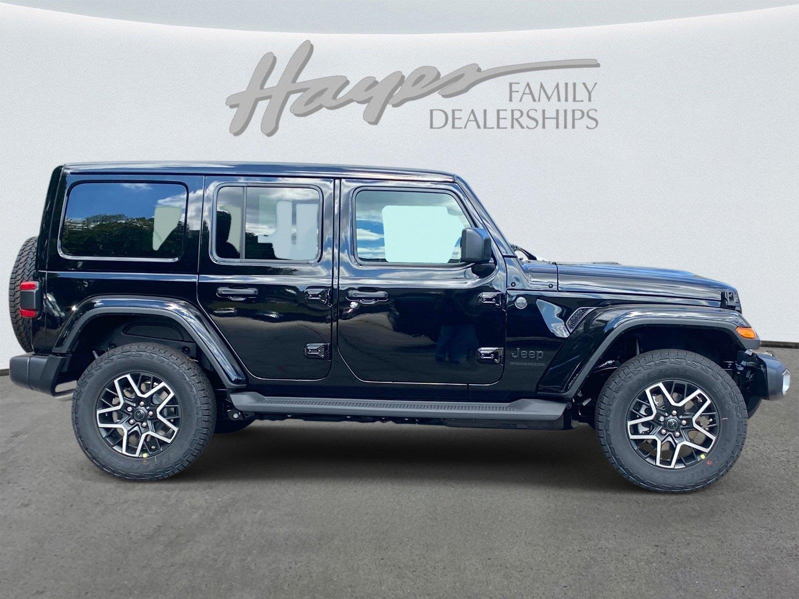 New 2027 Jeep Wrangler 4-DOOR SAHARA Sport Utility