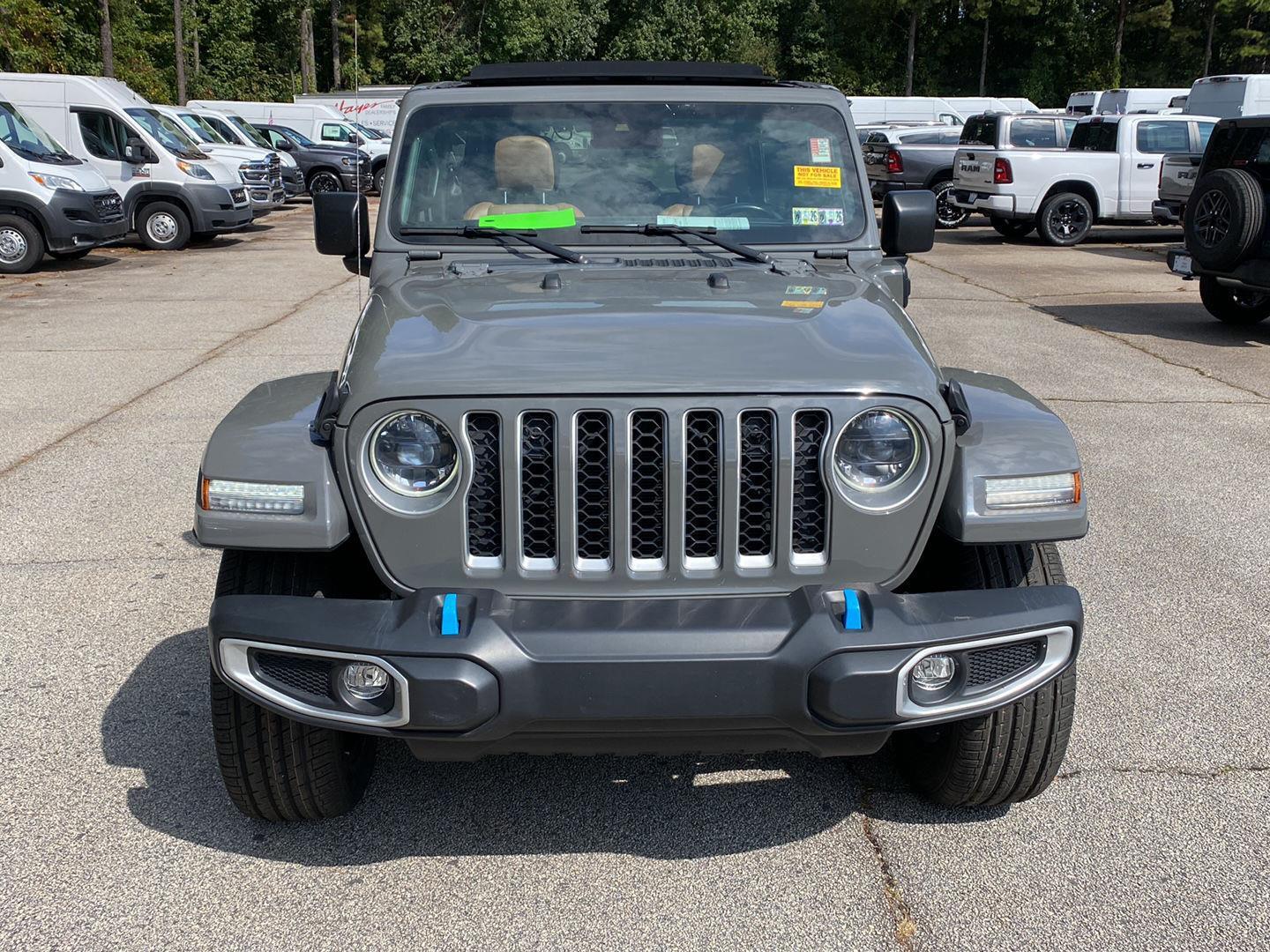 2023 Jeep Wrangler 4xe Sahara photo 2