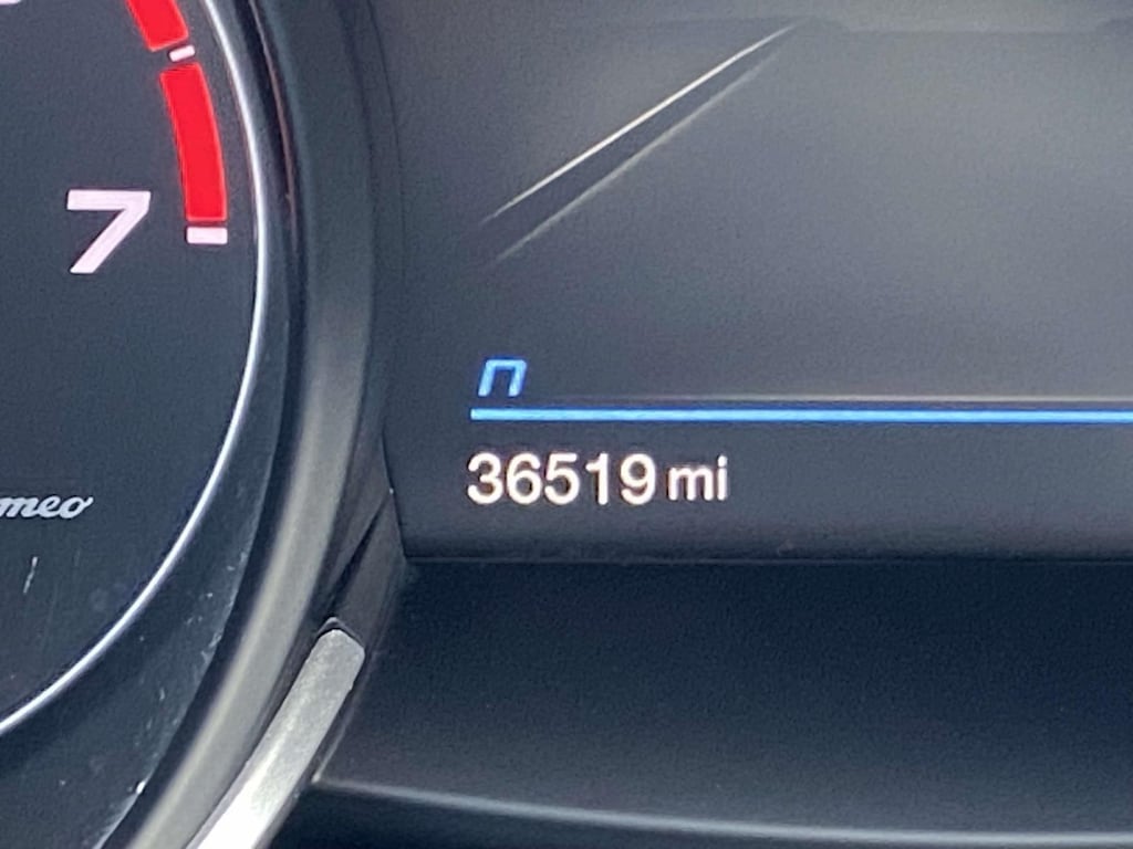 Used 2022 Alfa Romeo Stelvio Veloce SUV