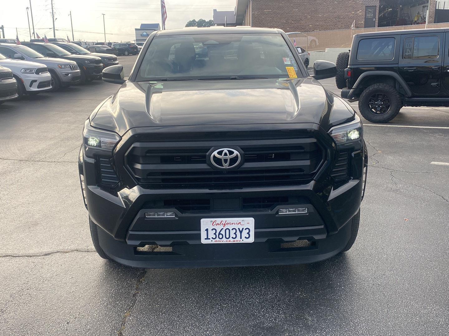 2024 Toyota Tacoma SR5 photo 3