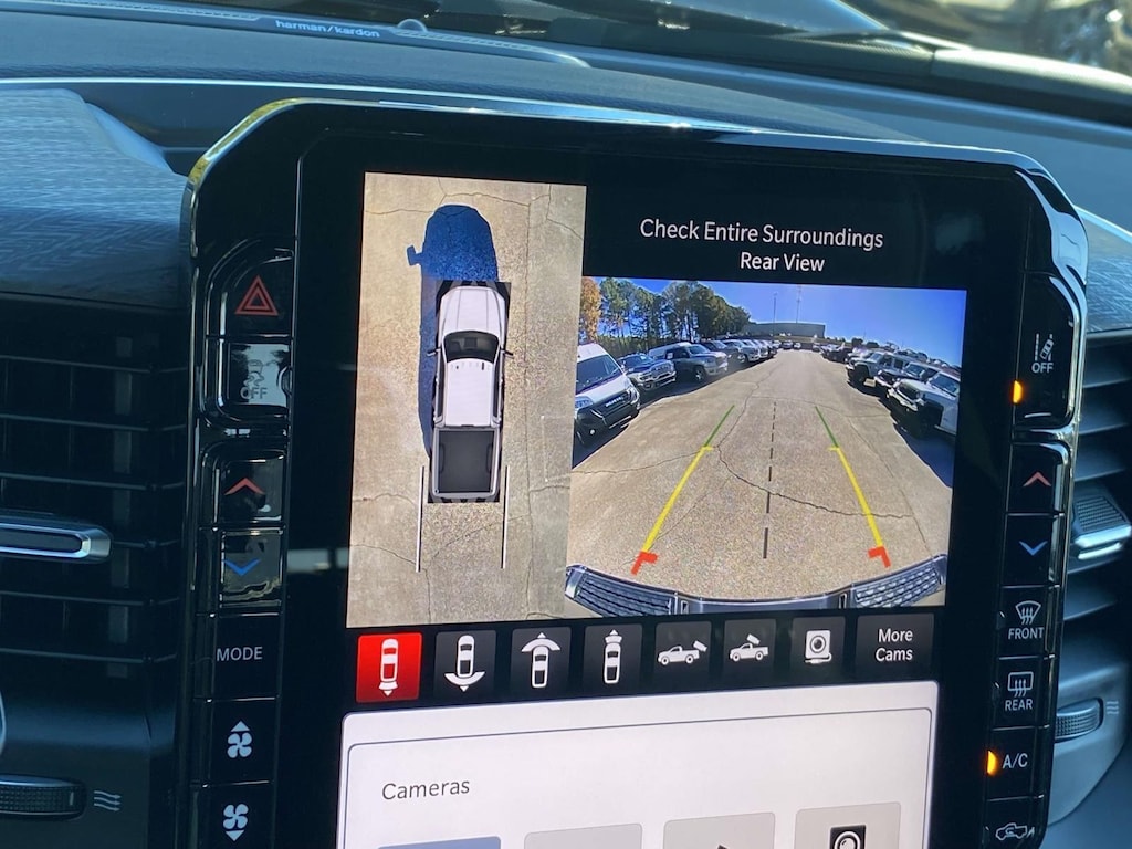 New 2026 Ram 2500 LARAMIE CREW CAB 4X4 6'4 BOX Pickup