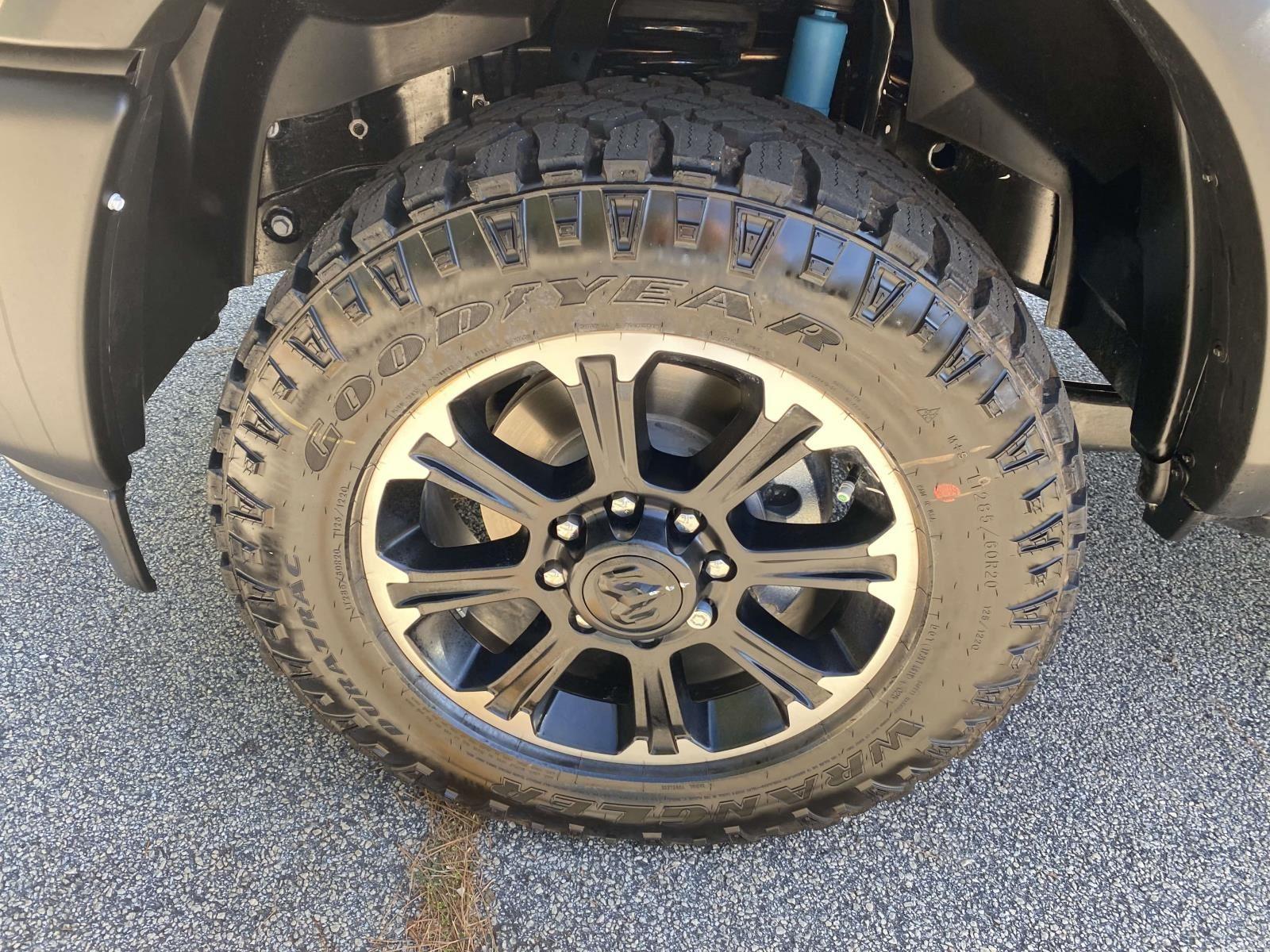 2026 RAM 2500 Rebel - Photo 14