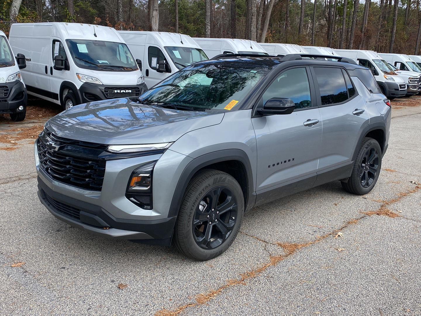 2025 Chevrolet Equinox LT's photo