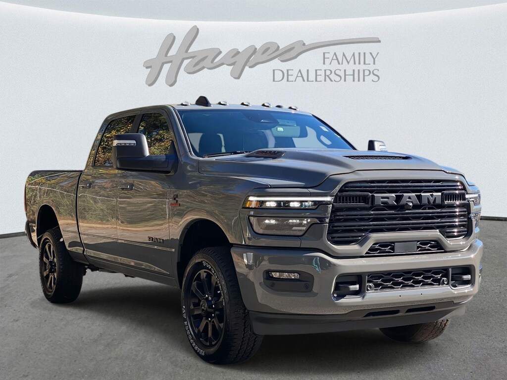 New 2026 Ram 2500 LARAMIE CREW CAB 4X4 6'4 BOX Pickup