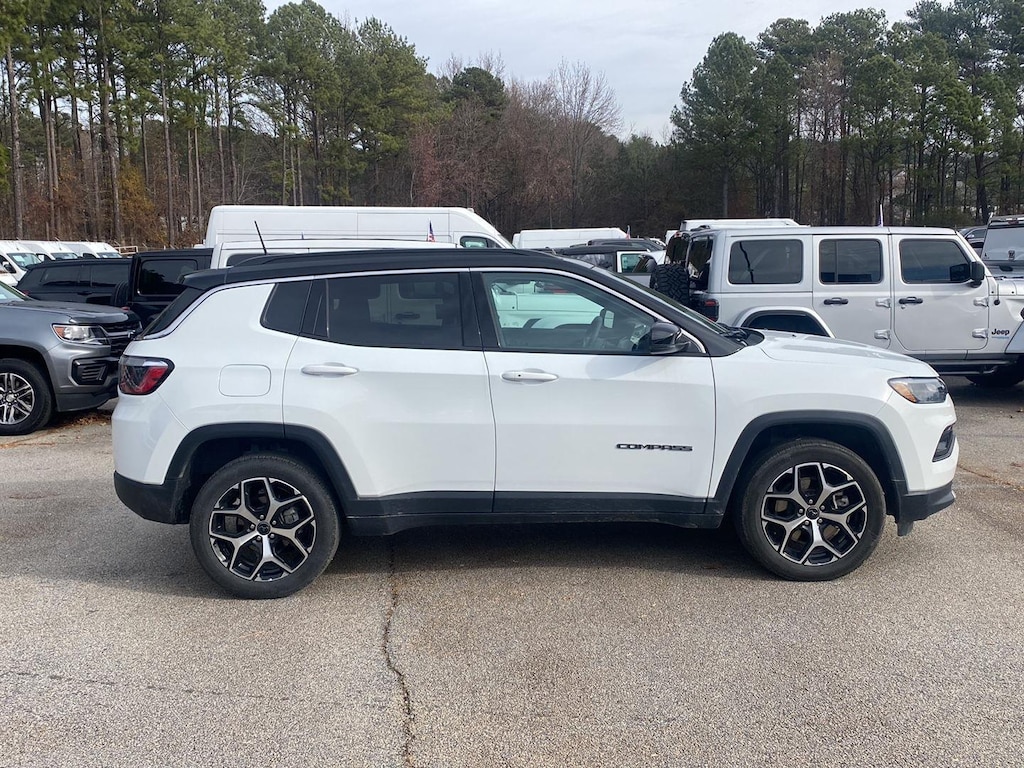Used 2025 Jeep Compass Limited SUV