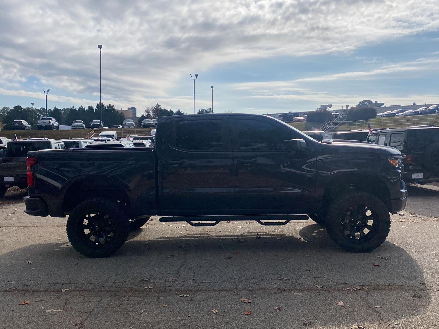 2022 Chevrolet Silverado 1500 Custom Trail Boss photo 4