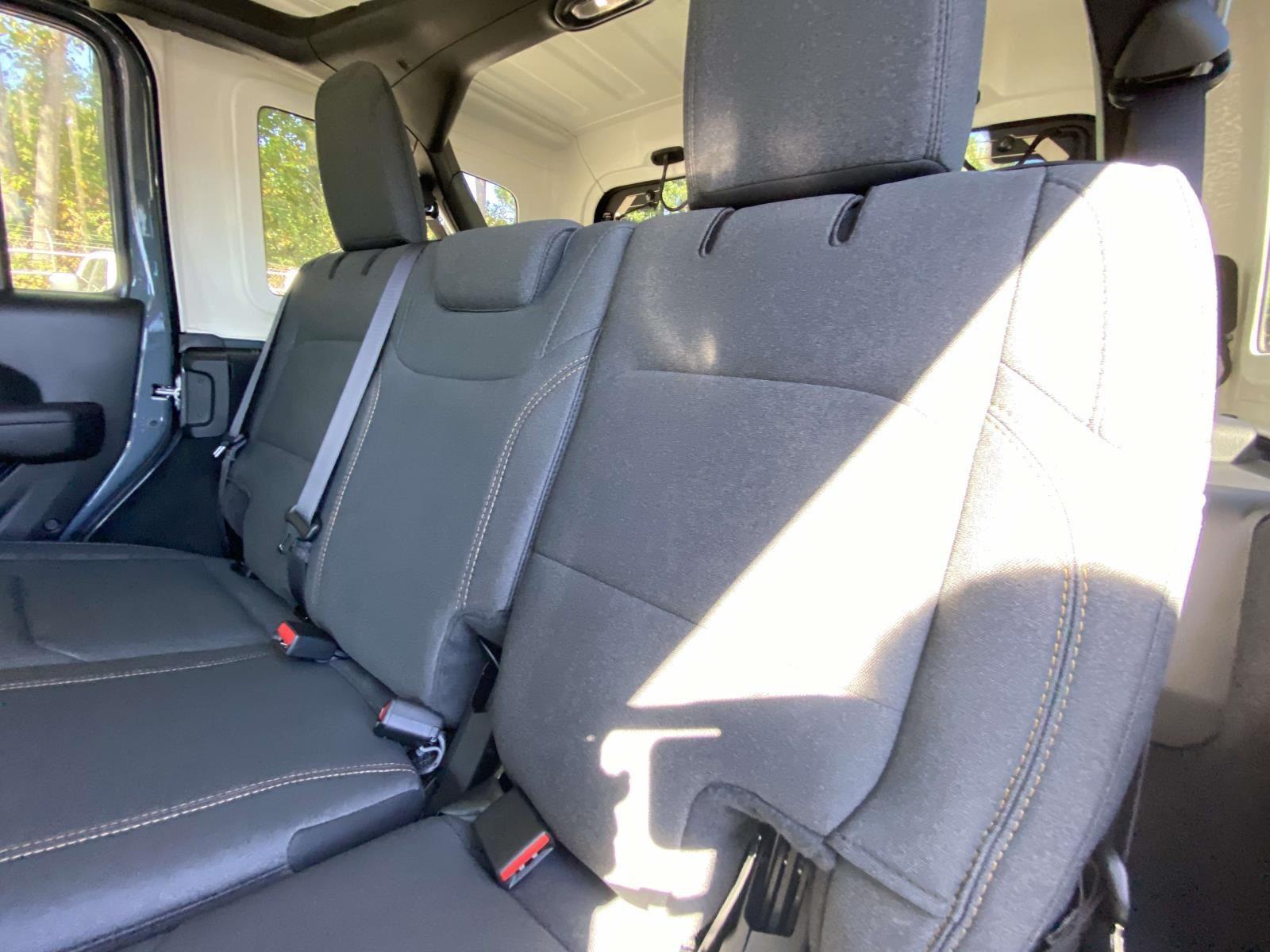 2026 Jeep Wrangler 4-Door Willys - Photo 12
