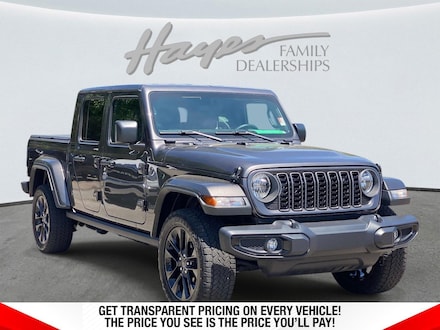 2025 Jeep Gladiator Nighthawk Truck