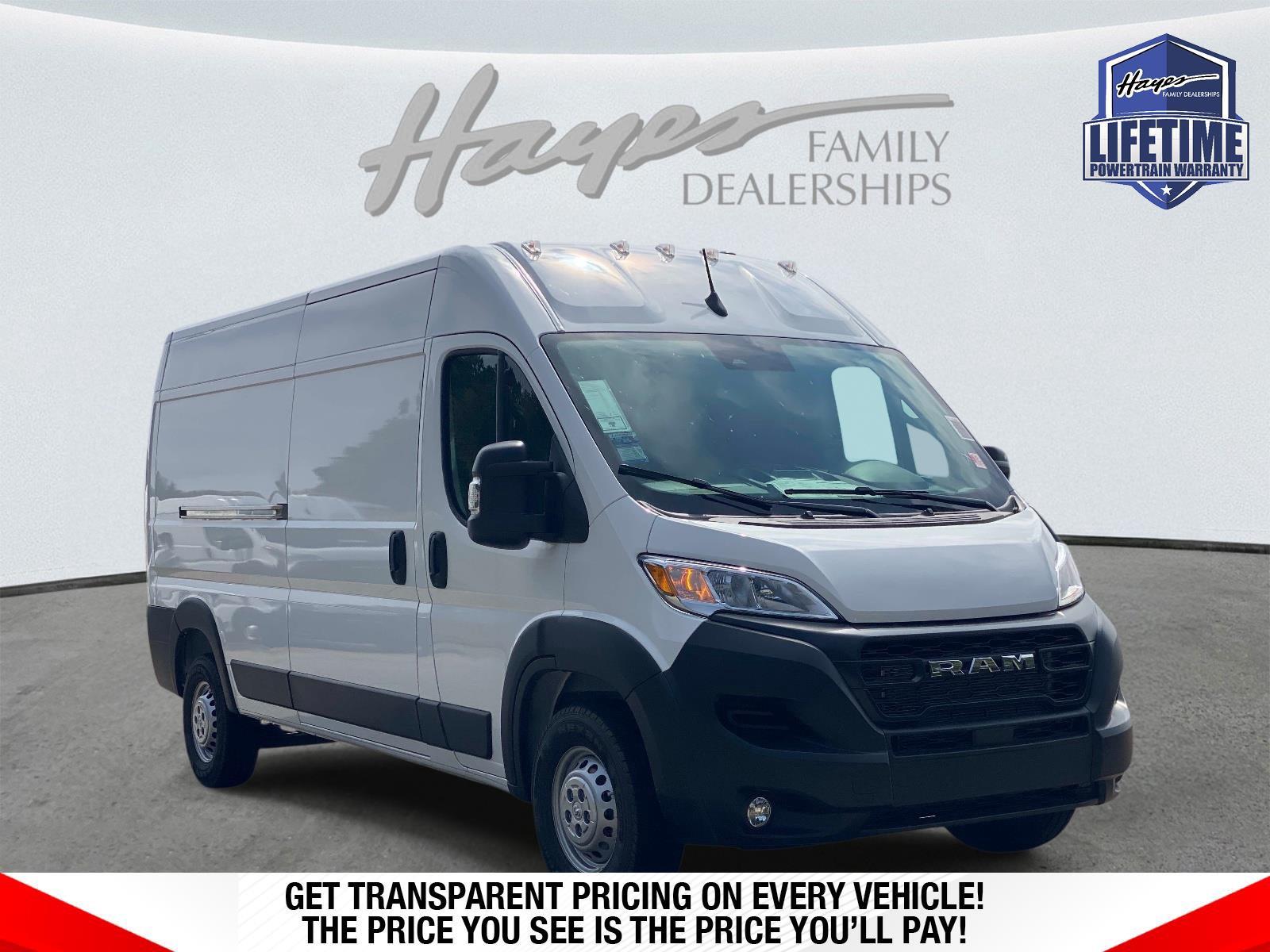 2026 RAM ProMaster Cargo Van Tradesman