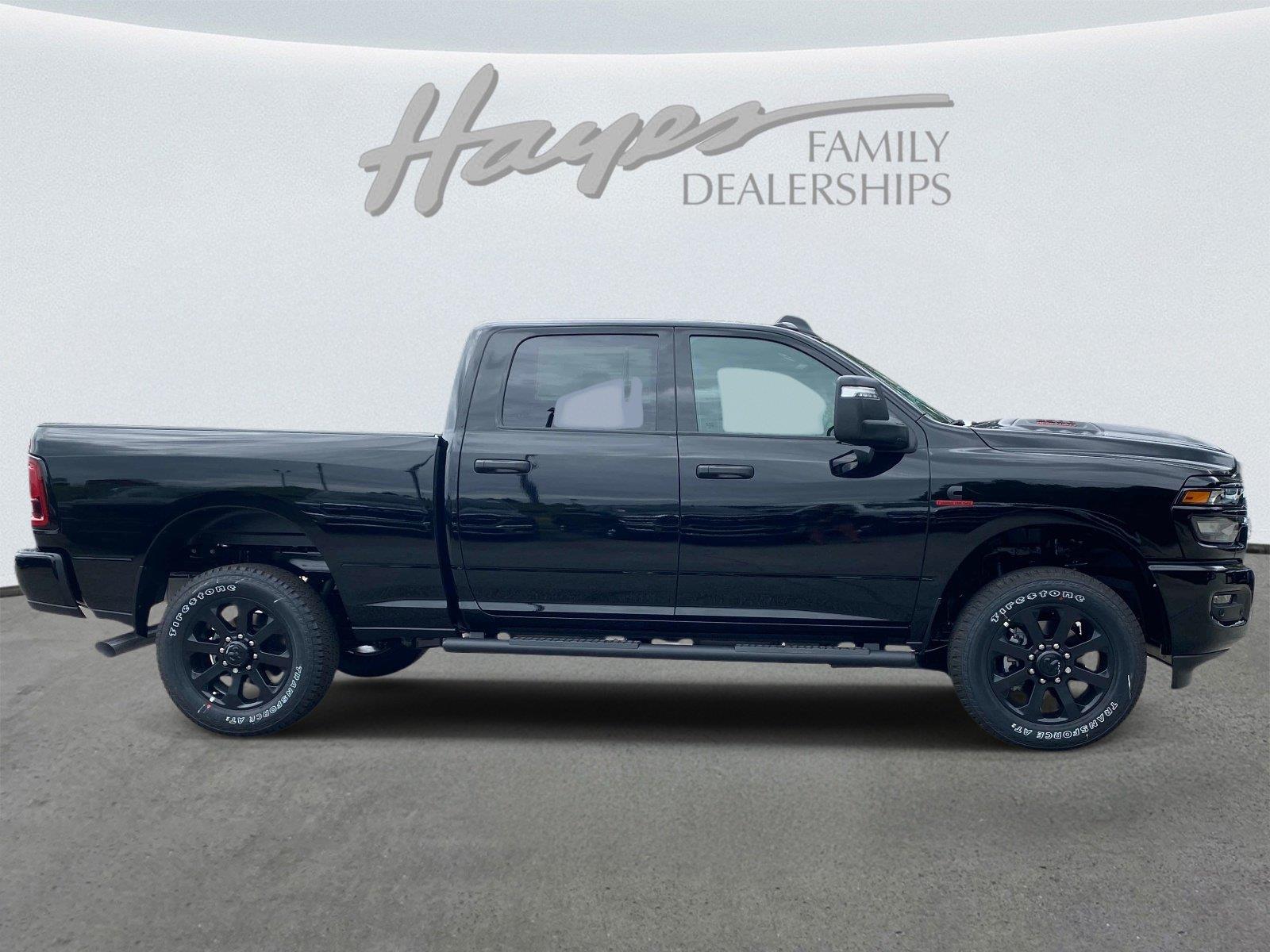 New 2026 Ram 2500 BLACK EXPRESS CREW CAB 4X4 6'4 BOX Pickup