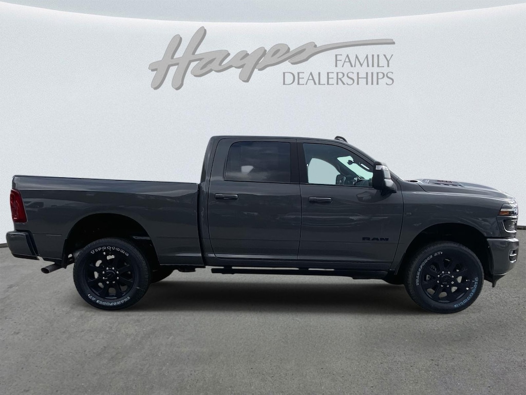 New 2026 Ram 2500 LARAMIE CREW CAB 4X4 6'4 BOX Pickup