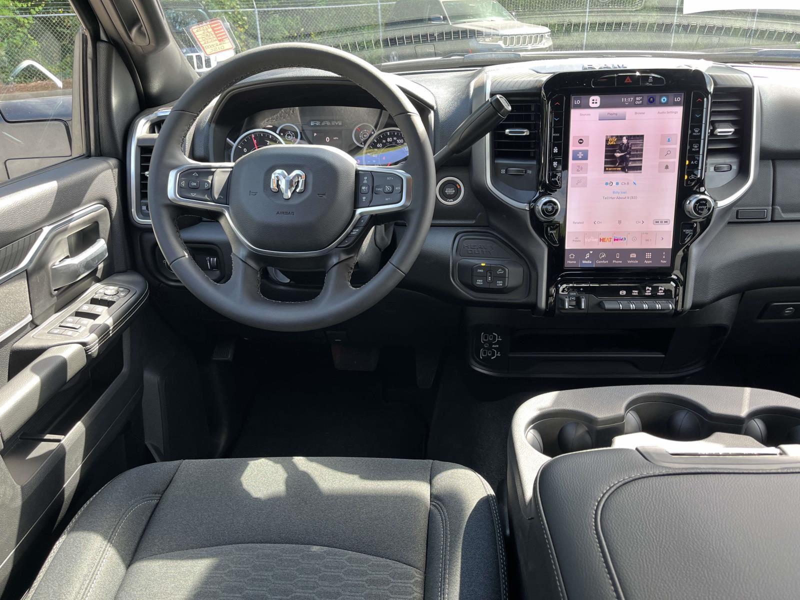 2025 Ram 2500 Big Horn photo 4
