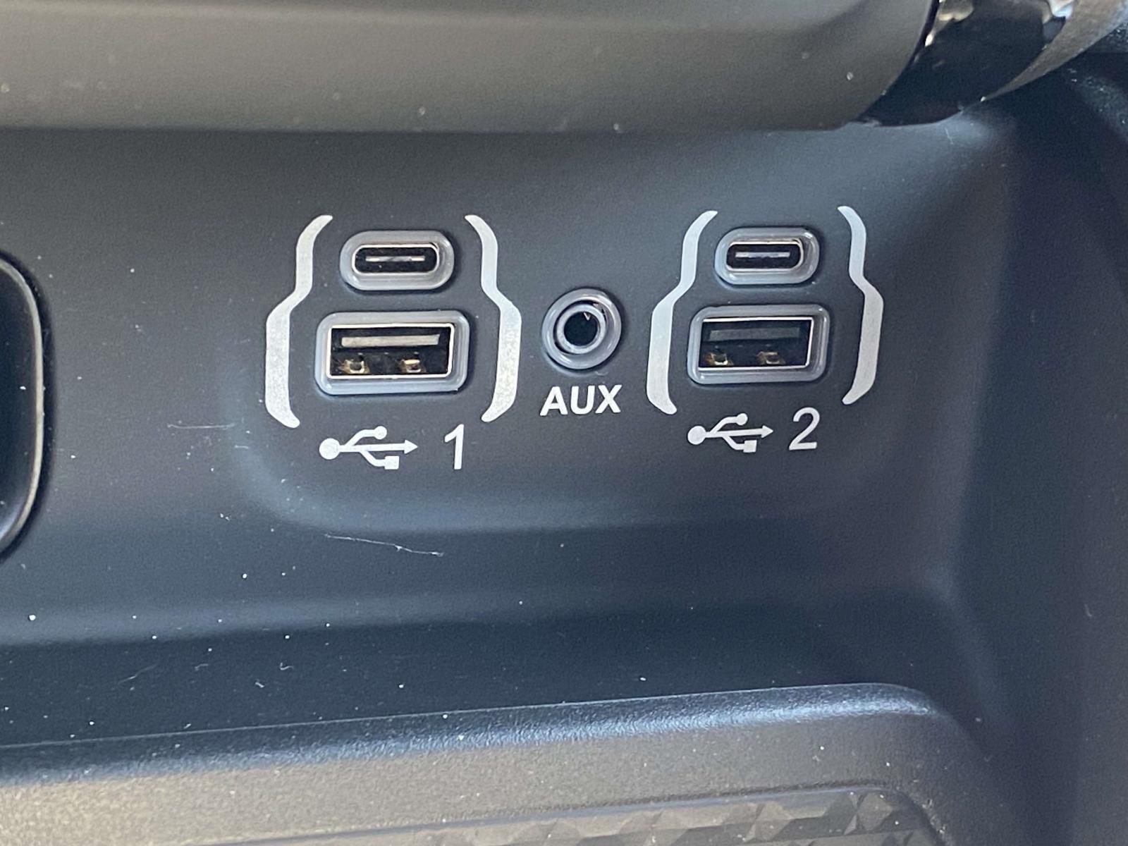 2023 Ram 1500 Big Horn photo 4