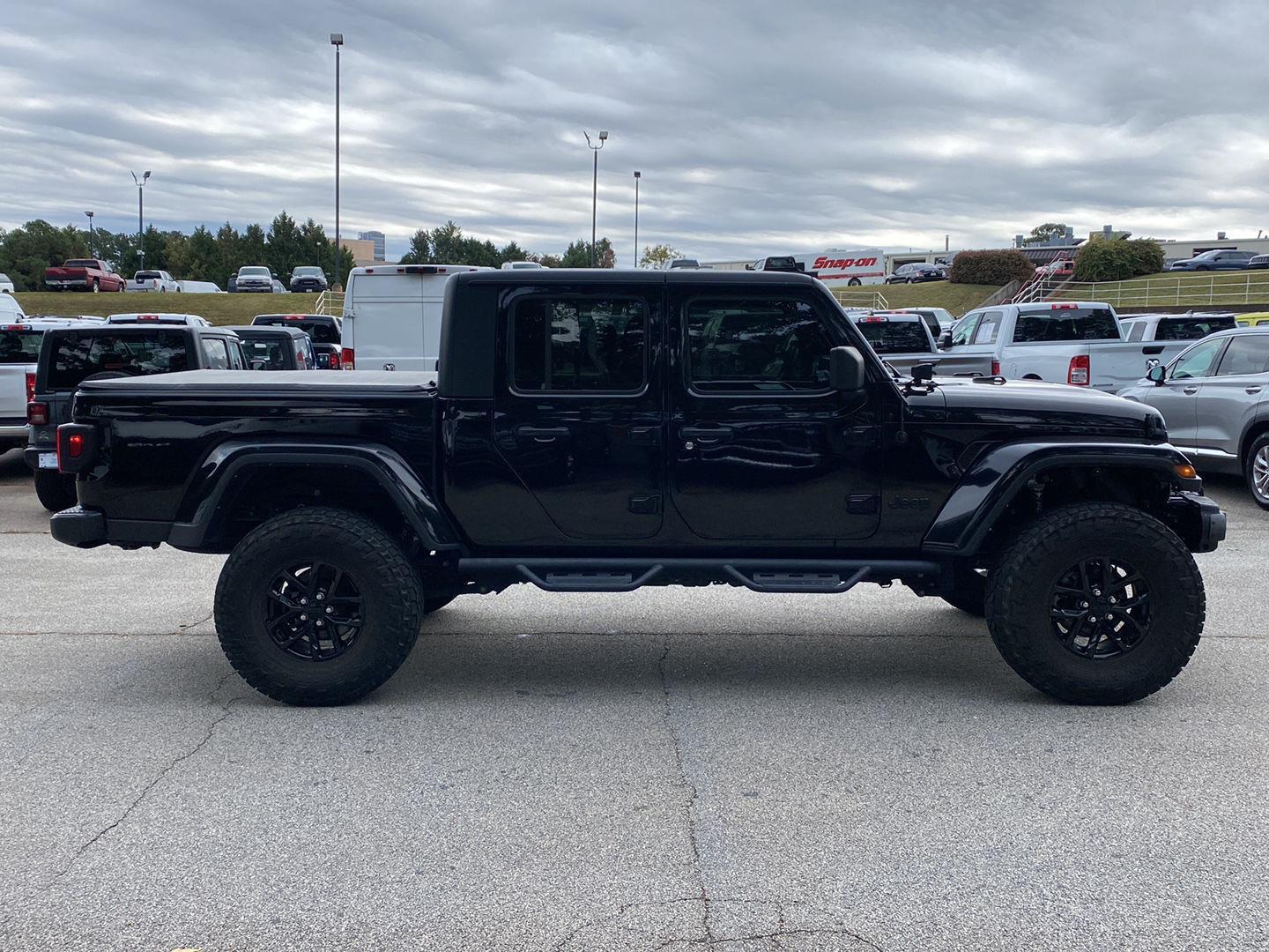 2022 Jeep Gladiator Altitude photo 4
