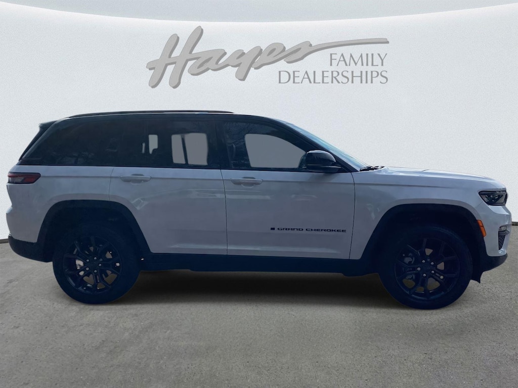 New 2025 Jeep Grand Cherokee LIMITED 4X4 Sport Utility