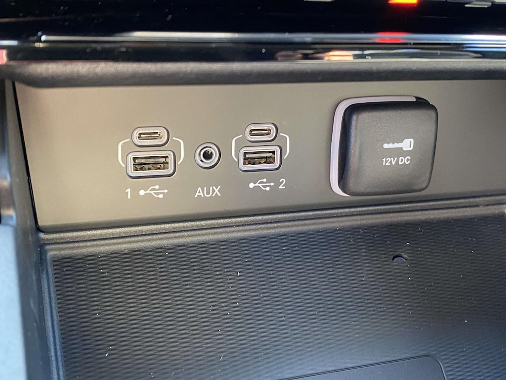 New 2025 Jeep Grand Cherokee LAREDO X 4X2 Sport Utility