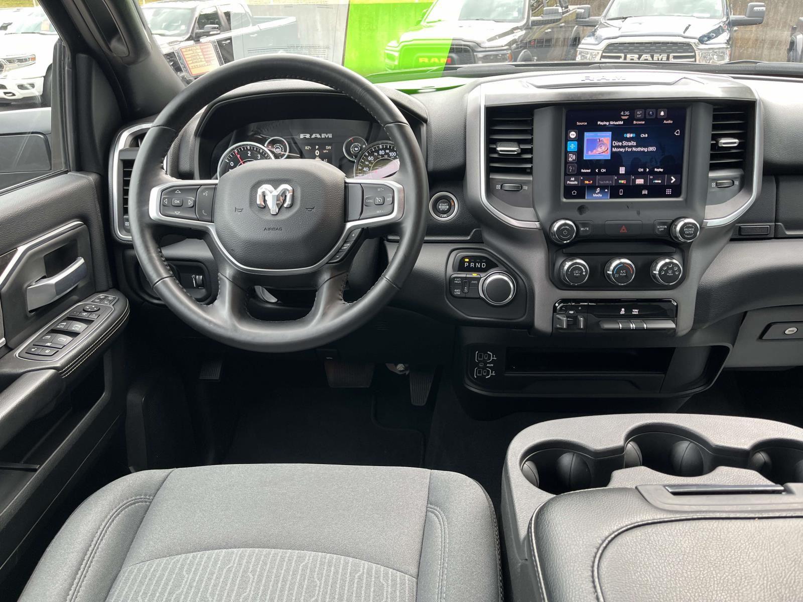 2024 Ram 2500 Big Horn photo 3
