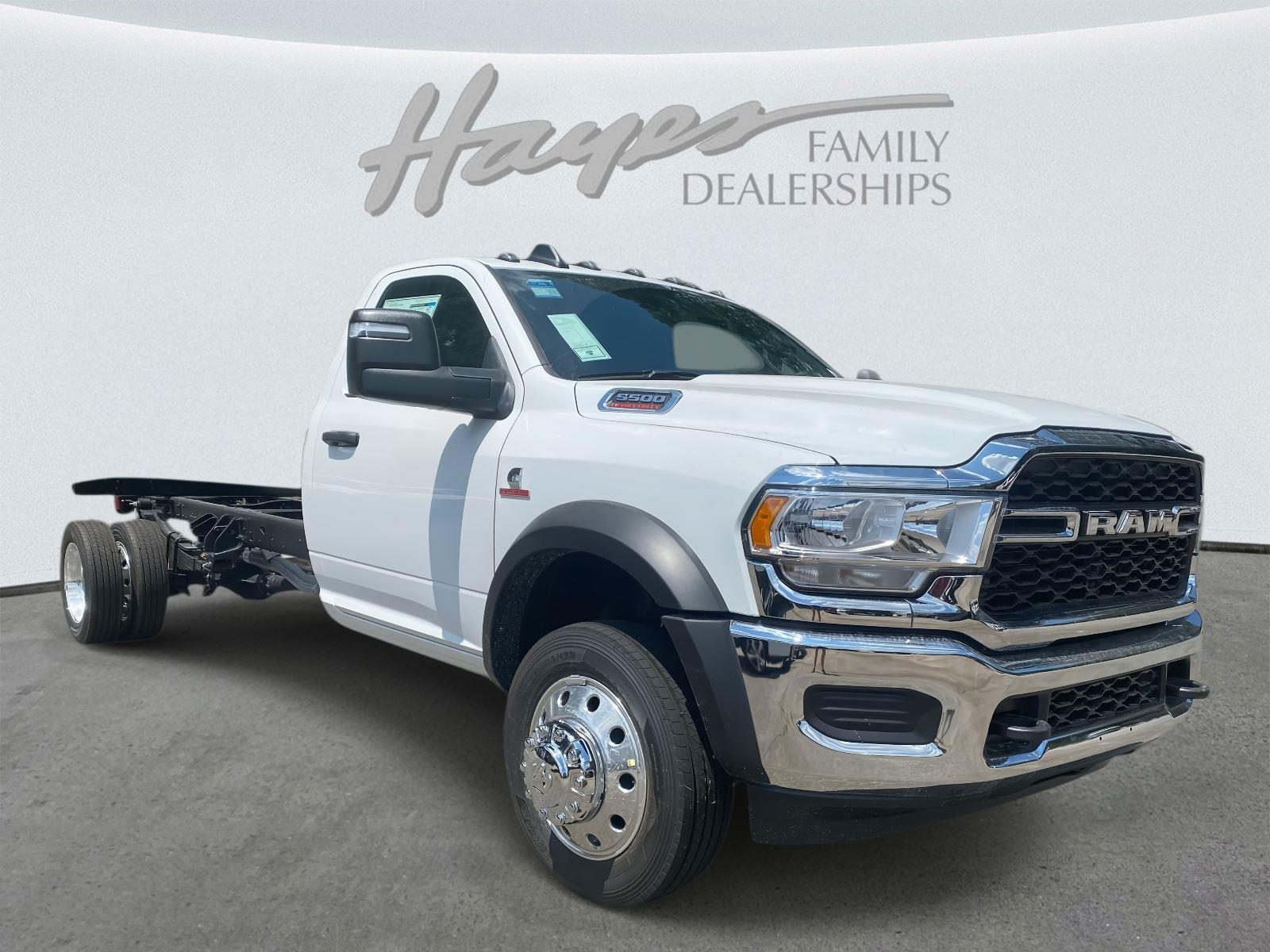2024 Ram 5500 Tradesman photo 2