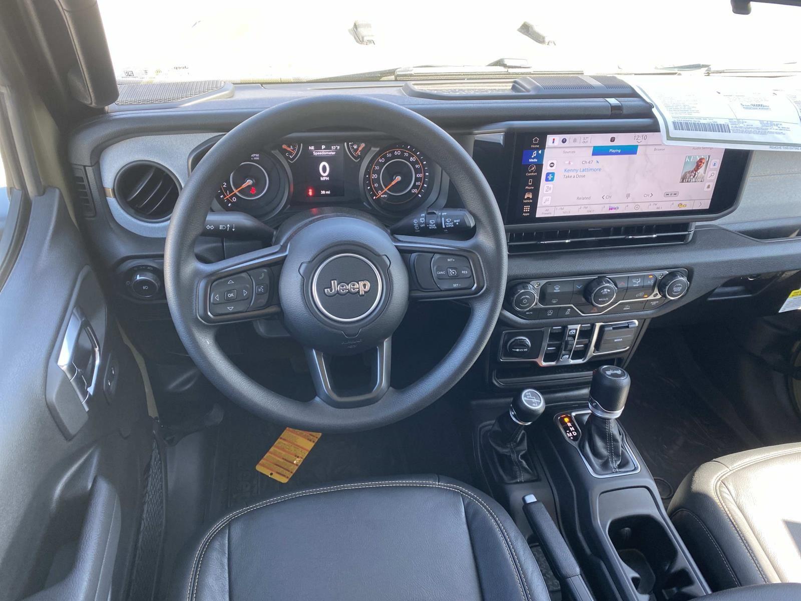 2026 Jeep Wrangler 4-Door Sport - Photo 10