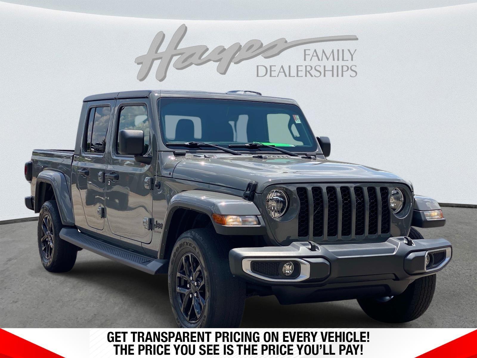 2022 Jeep Gladiator Sport S's photo
