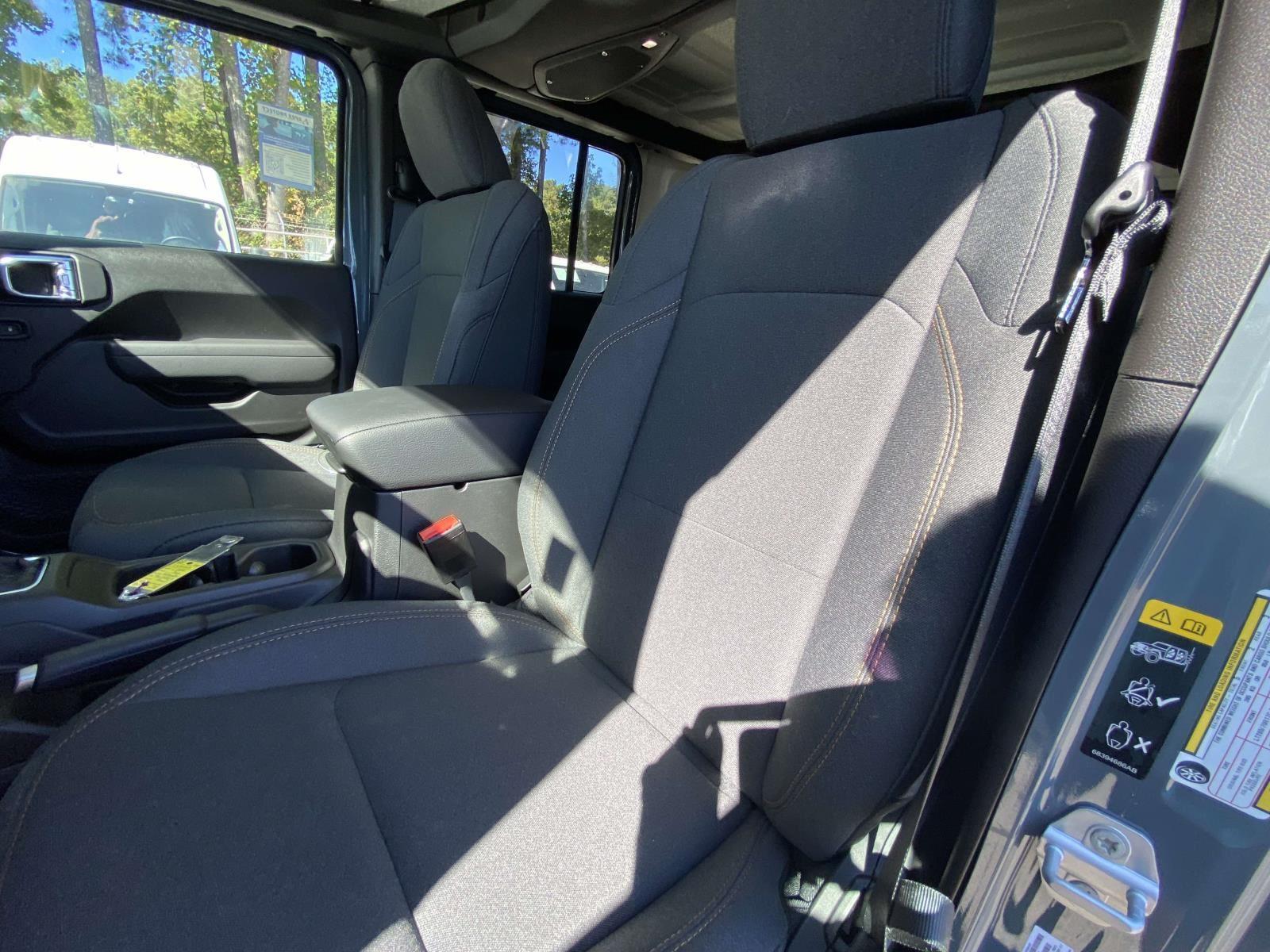 2026 Jeep Wrangler 4-Door Willys - Photo 9