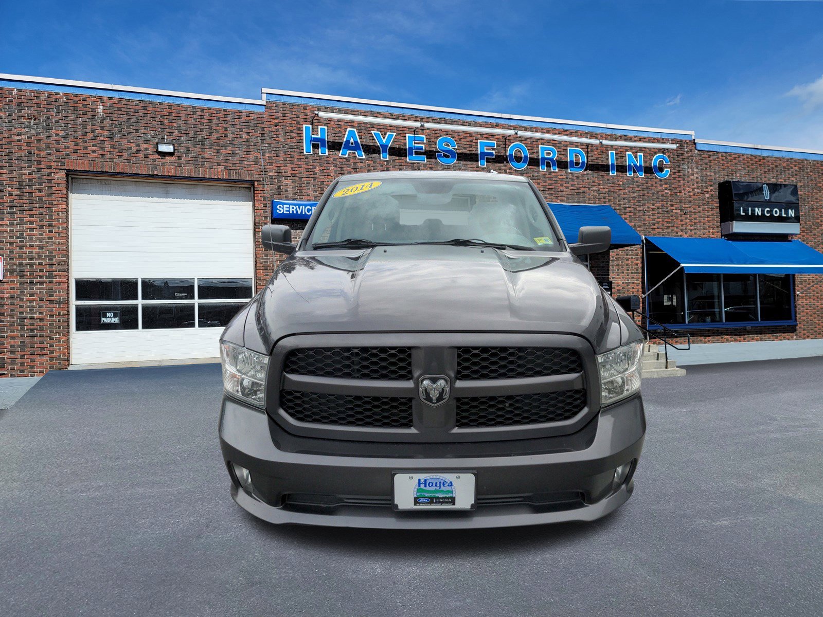 Used 2014 RAM Ram 1500 Pickup Express with VIN 1C6RR7KT8ES226223 for sale in Newport, VT