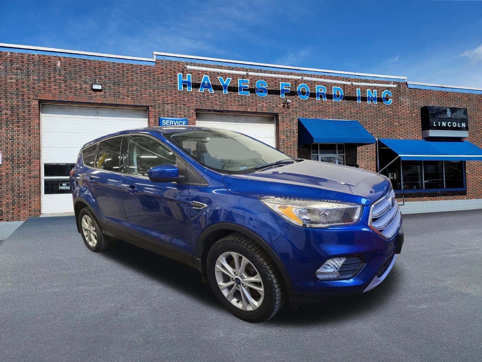 Used 2019 Ford Escape SE with VIN 1FMCU9GD6KUB07818 for sale in Newport, VT