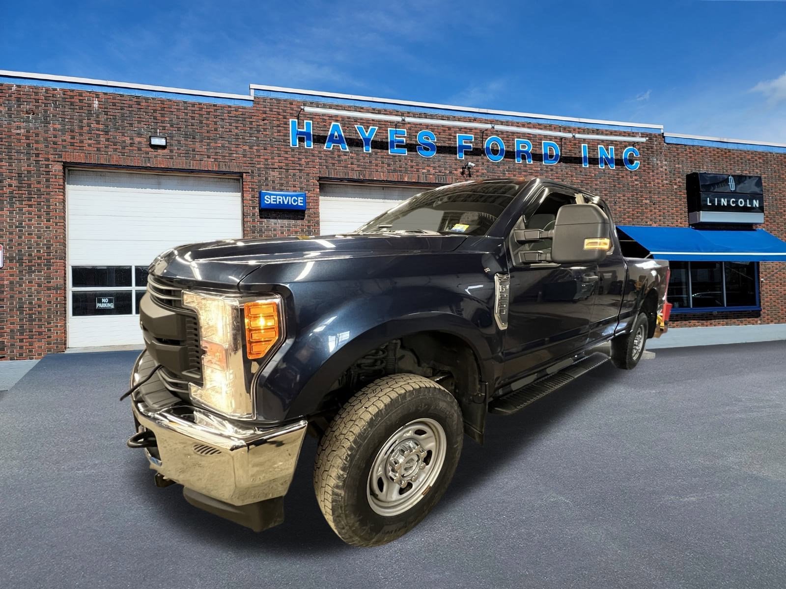 Used 2017 Ford F-250 Super Duty XL with VIN 1FT7X2B65HEE67839 for sale in Newport, VT