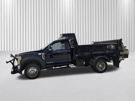 2017 Ford Super Duty F-550 DRW XL Truck Regular Cab