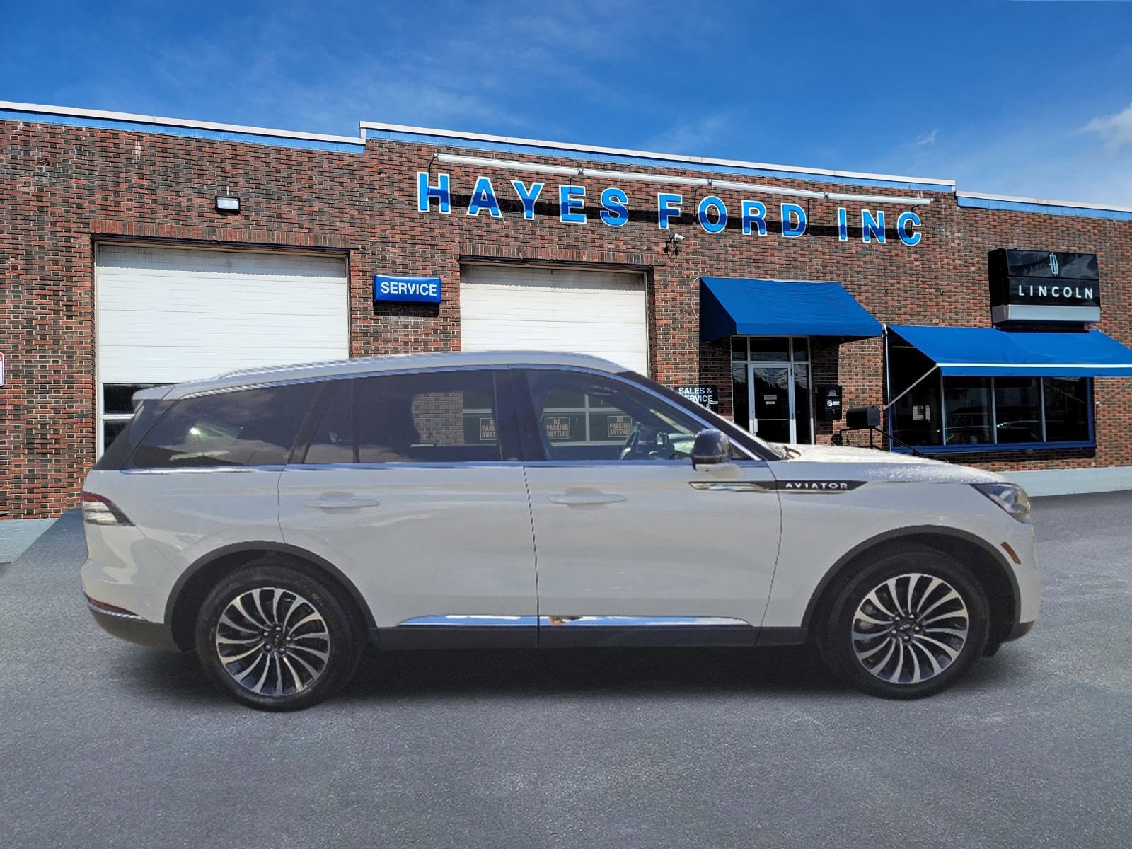 2023 Lincoln Aviator Reserve photo 4