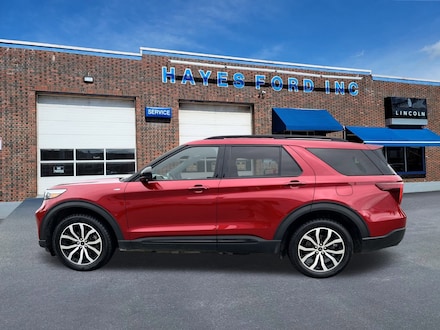 2022 Ford Explorer ST-Line SUV