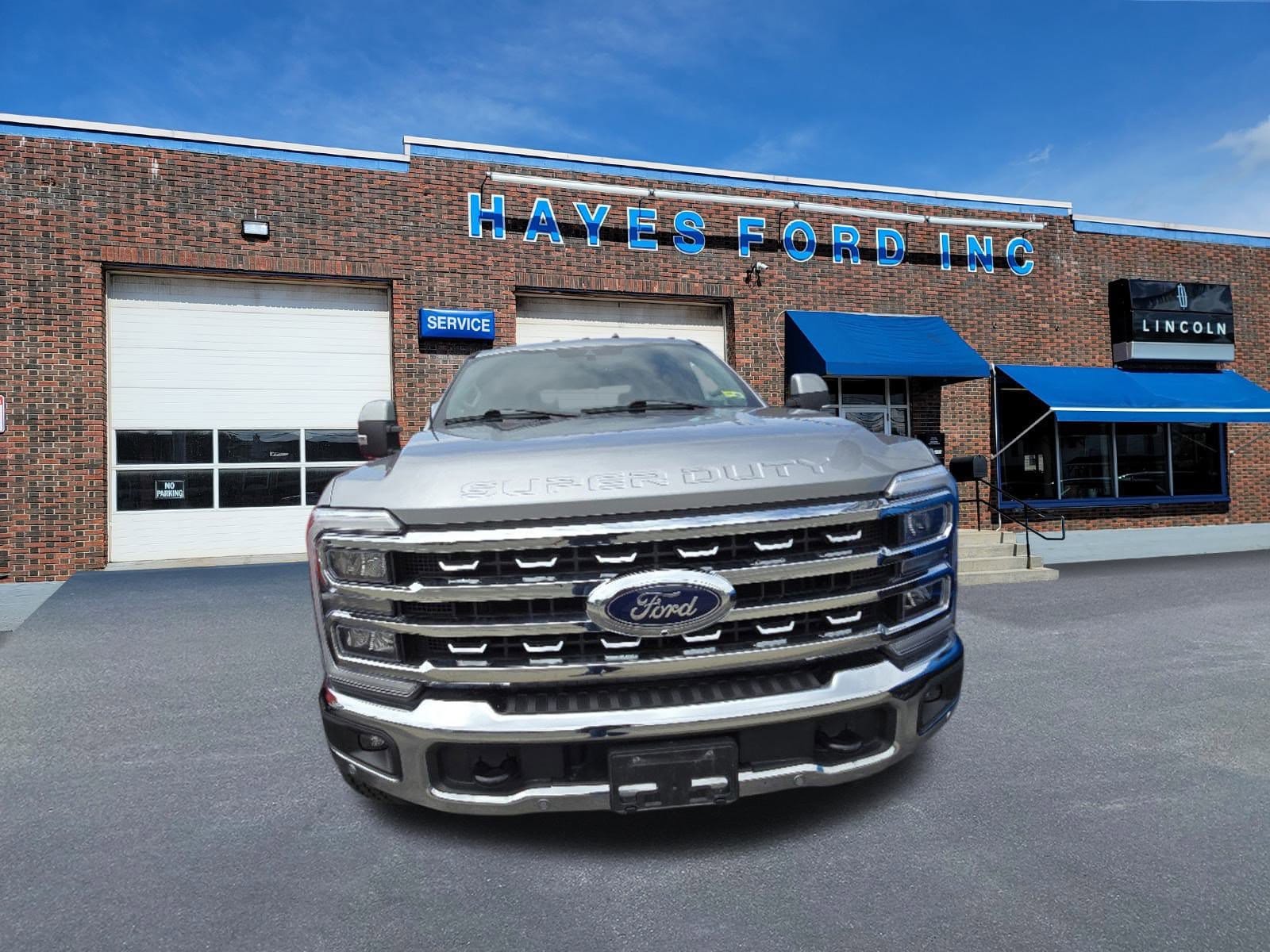 Used 2023 Ford F-250 Super Duty Lariat with VIN 1FT8W2BT6PED28931 for sale in Newport, VT