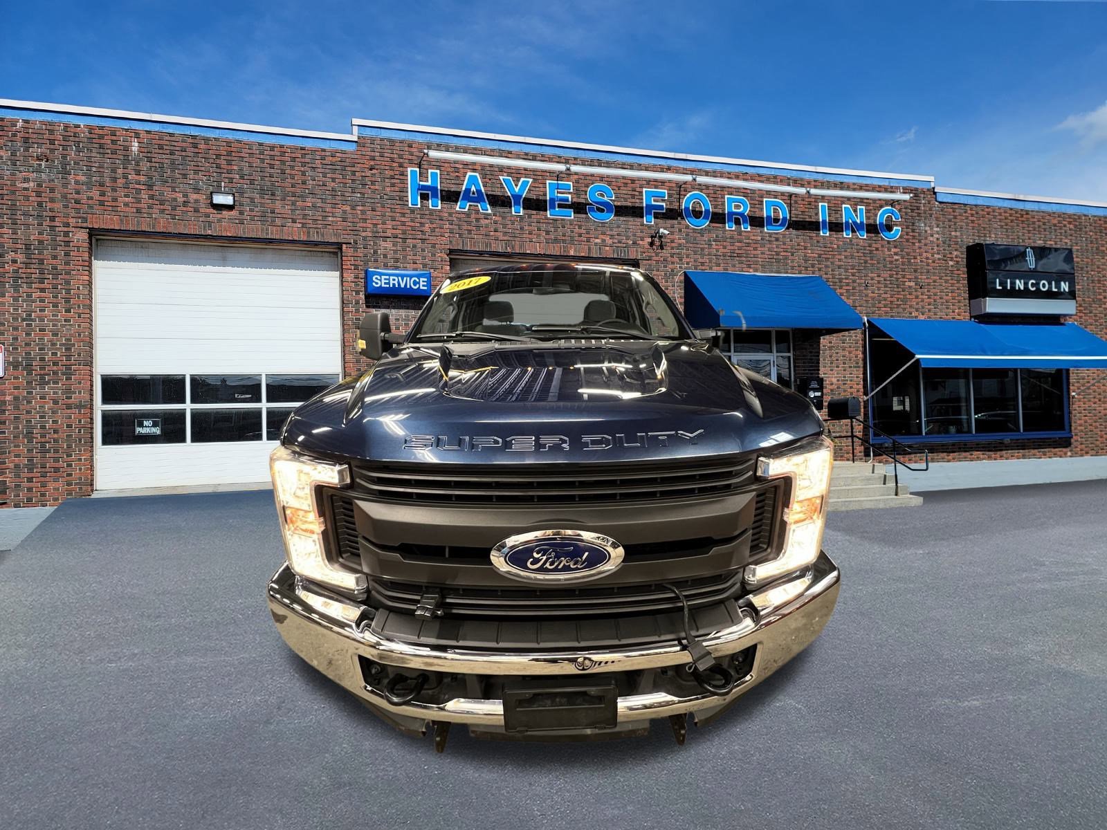 2017 Ford F-250 XL photo 3