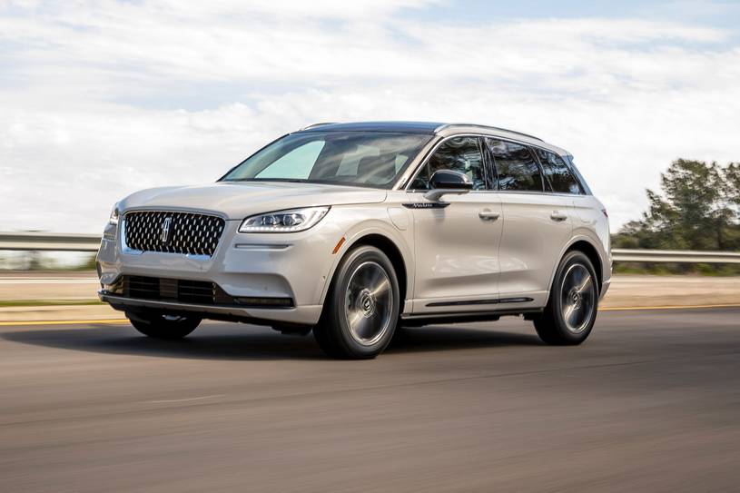  2021_lincoln_corsair_4dr-suv_grand-touring_fq_oem_4_815.jpg