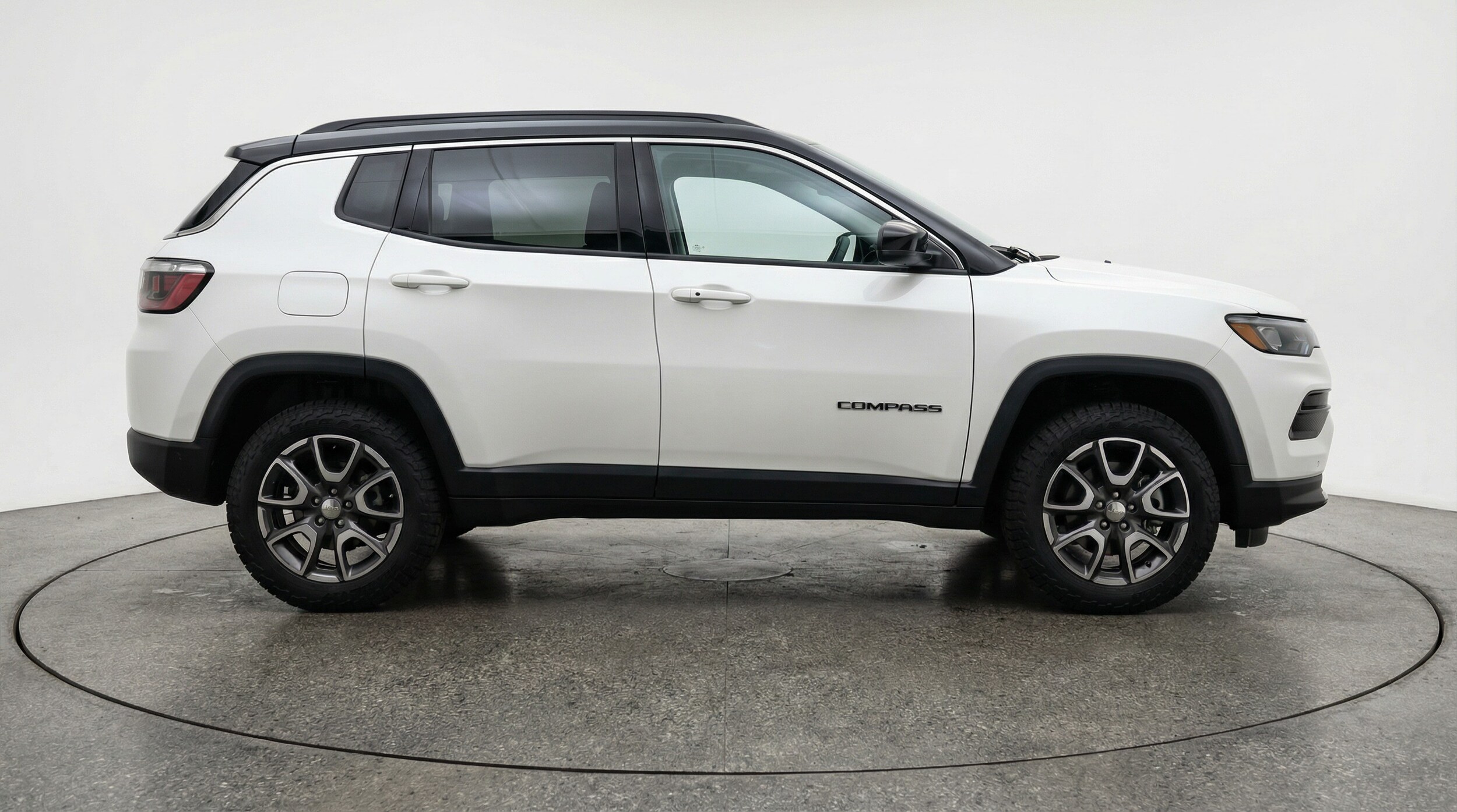 Thumbnail: 2025 Jeep Compass - 8