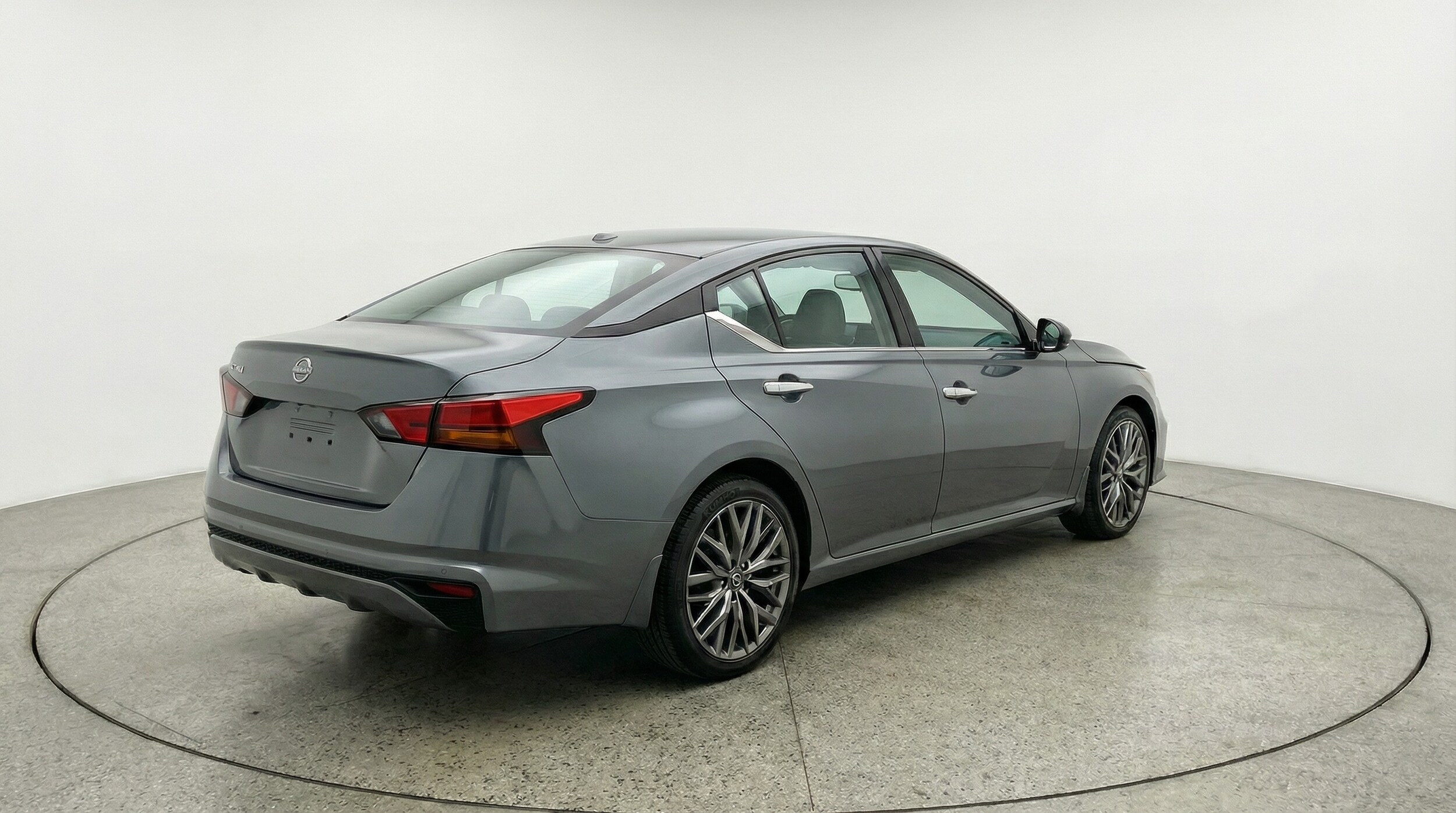 Thumbnail: 2025 Nissan Altima - 7