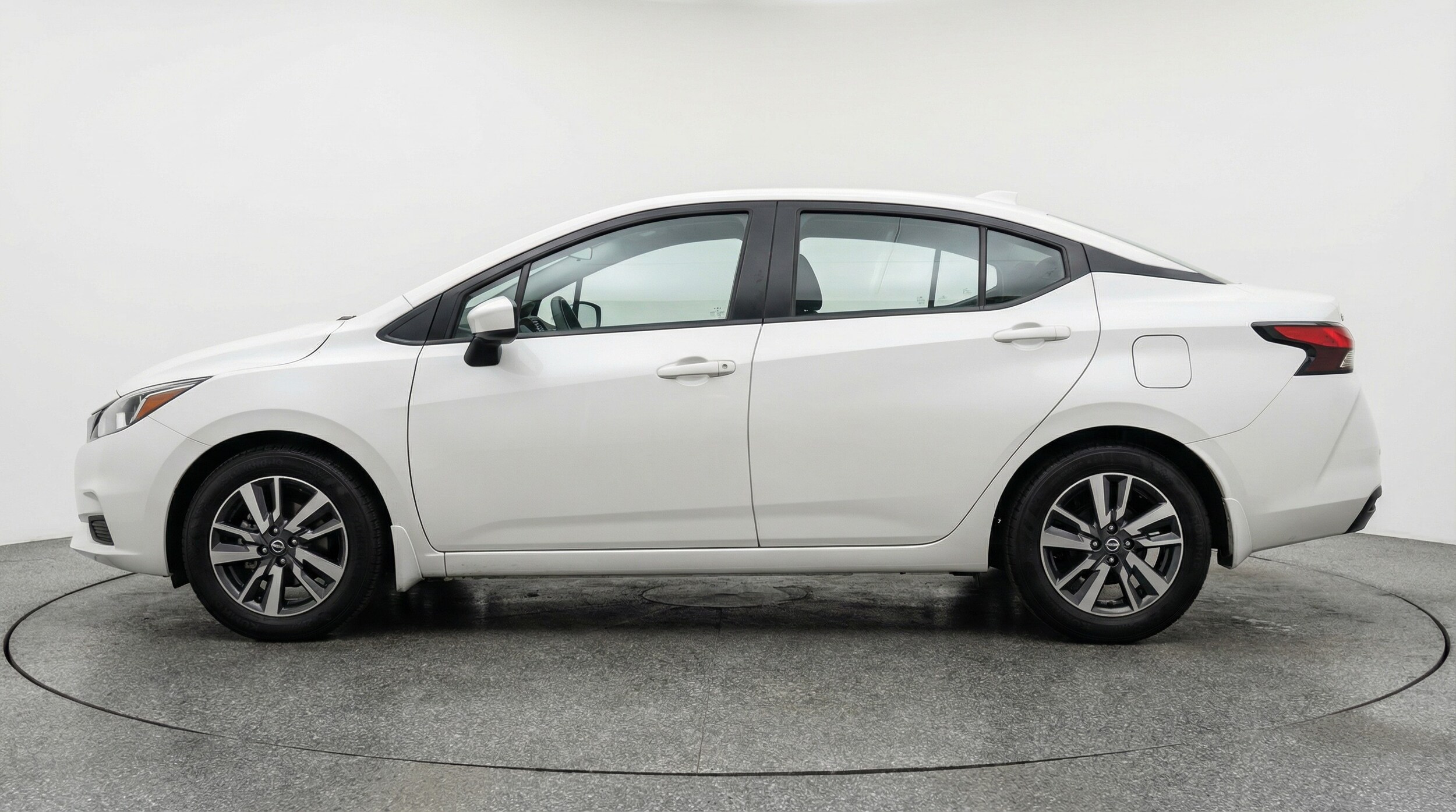 Thumbnail: 2025 Nissan Versa - 4