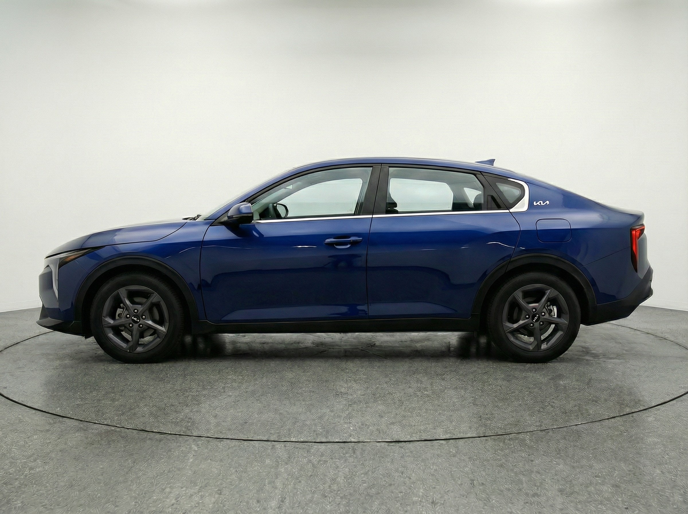 Thumbnail: 2025 Kia K4 - 4