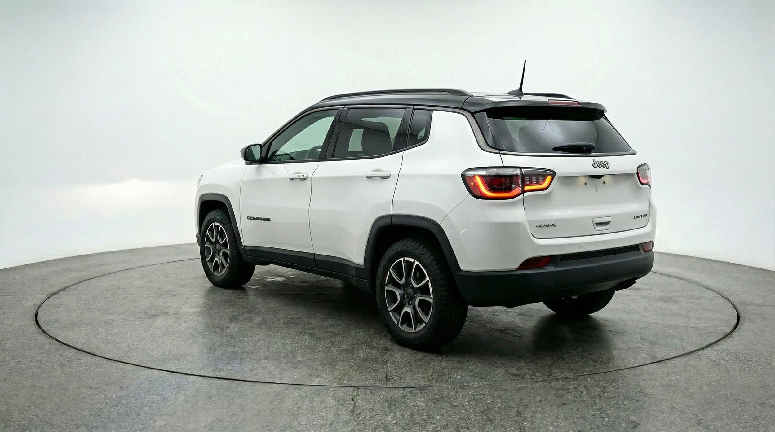 Thumbnail: 2025 Jeep Compass - 5