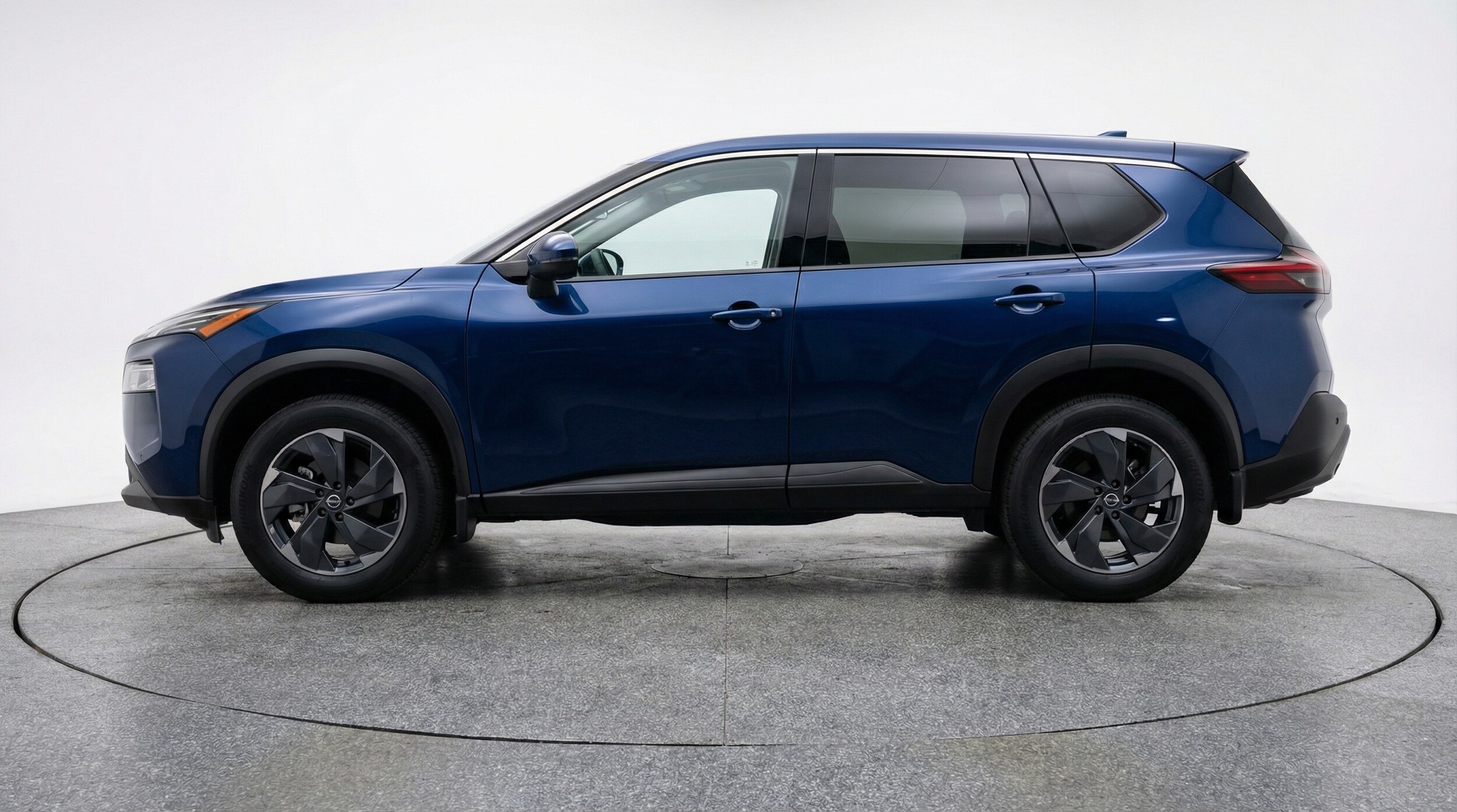 Thumbnail: 2025 Nissan Rogue - 4